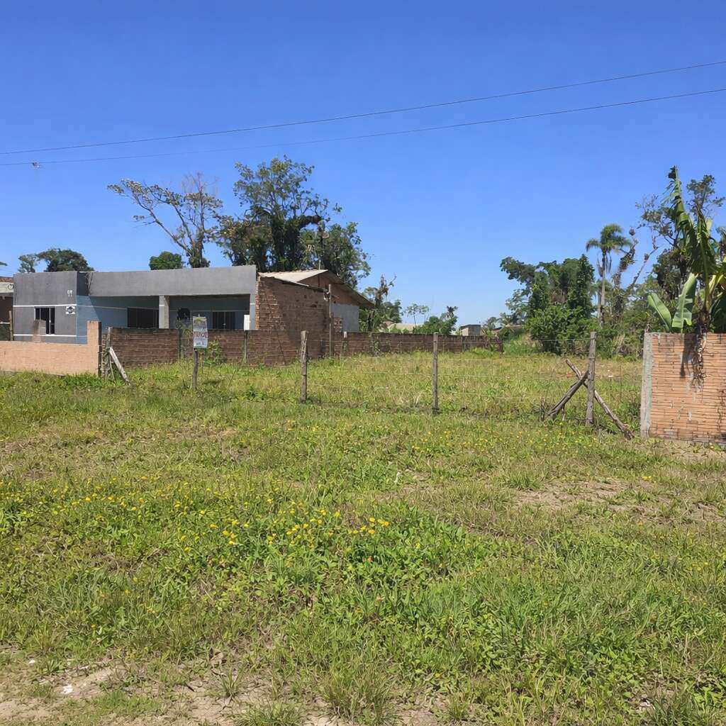 Terreno Aterrado 360m² no Coroados – Excelente Localização em Guaratuba – PR - Mauro Alexandre Imóveis