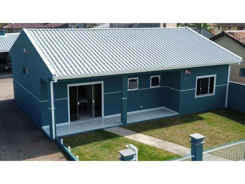 Casa à venda em Guaratuba, Balneário Coroados, com 3 quartos, 160m² - Mauro Alexandre Imóveis