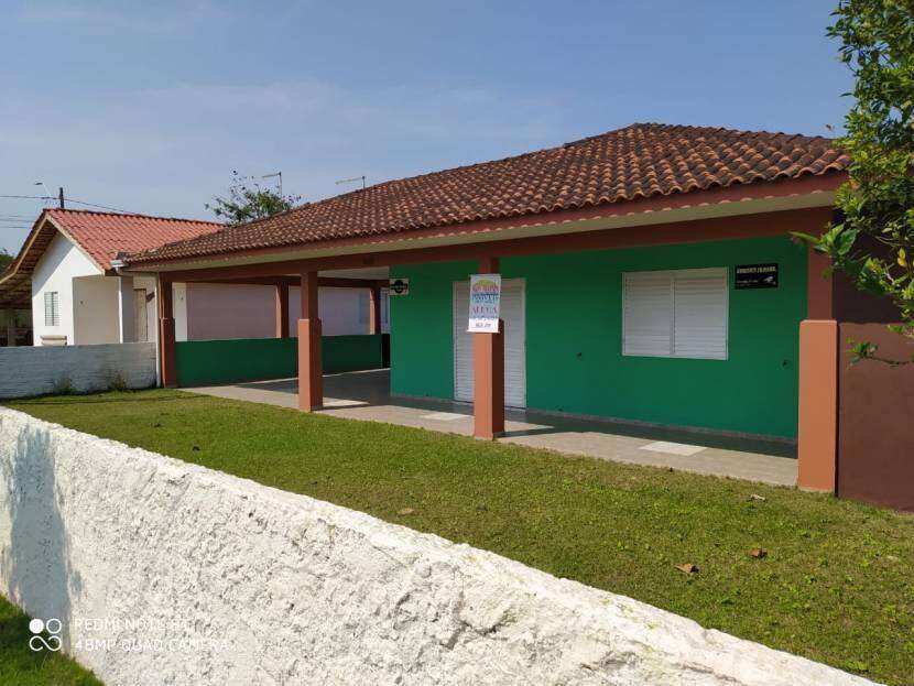 Casa na Avenida Principal – Balneário Coroados, Guaratuba/PR - Mauro Alexandre Imóveis