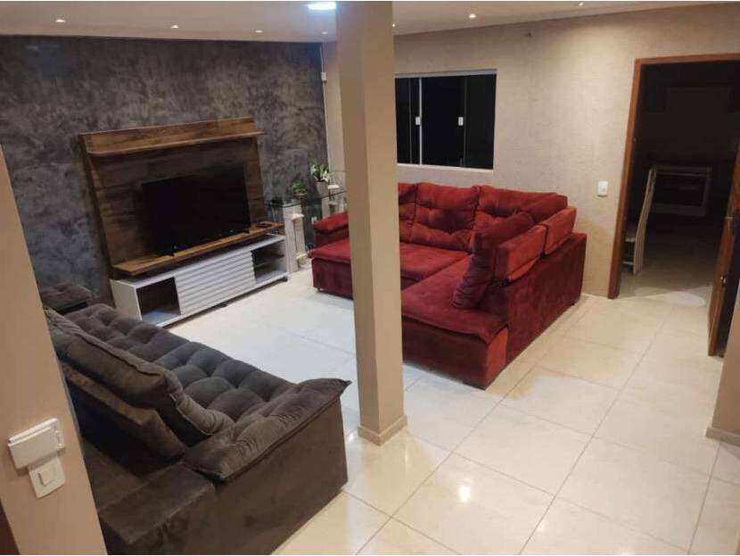 Sobrado com Piscina em Guaratuba/PR – Conforto, Lazer e Investimento - Mauro Alexandre Imóveis