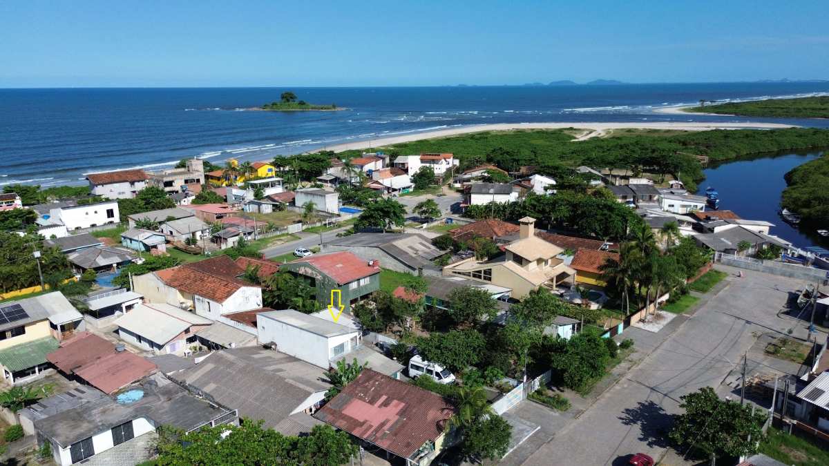 Sobrado na Barra do Saí – Localização Privilegiada e Conforto - Mauro Alexandre Imóveis