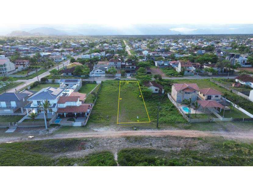 Terreno de Frente para o Mar em Guaratuba – 1.440 m² com Vista Permanente - Mauro Alexandre Imóveis